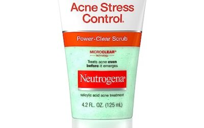 Neutrogena Oil-Free Acne Stress Control Power-Clear Facial Scrub, 2% Salicylic Acid Acne Treatment Medication, Exfoliating Daily Face Scrub for Acne-Prone Skin Care, 4.2 fl. oz